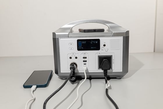 Geen geheugen-effect Puur sinusgolf Draagbare elektriciteitscentrale met ROHS goedgekeurd voor thuis energieopslag systeem