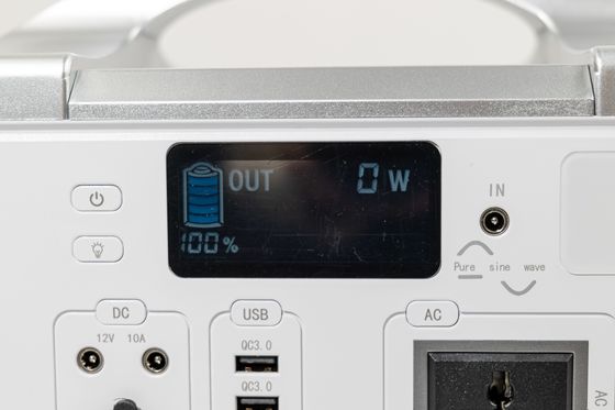 Geen geheugen-effect Puur sinusgolf Draagbare elektriciteitscentrale met ROHS goedgekeurd voor thuis energieopslag systeem