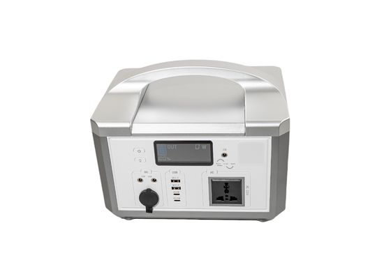 IP65 Draagbare stroomvoorziening LifePO4 600WH Batterij Uitgangsvermogen Tot 1200W Zonne-energiegenerator Voor camping / thuisgebruik